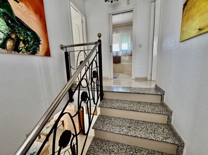 Image No.11-3 Bed Villa for sale