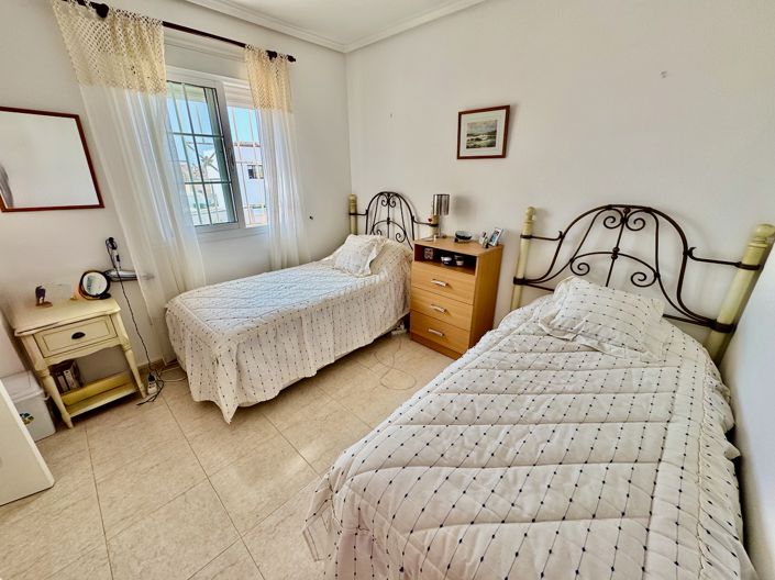 Image No.12-3 Bed Villa for sale