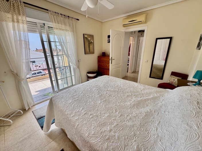 Image No.14-3 Bed Villa for sale