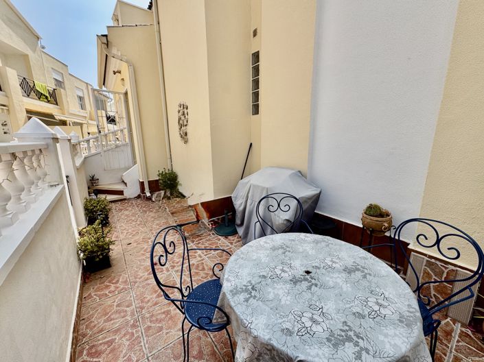 Image No.23-3 Bed Villa for sale