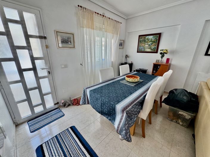 Image No.5-3 Bed Villa for sale