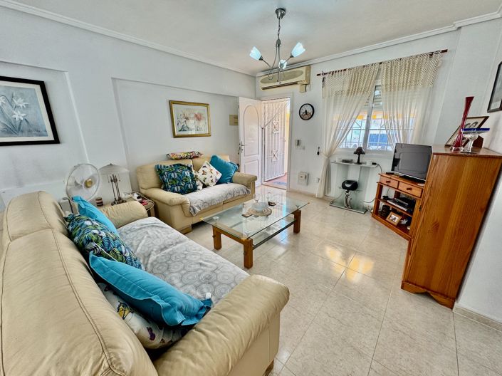 Image No.6-3 Bed Villa for sale