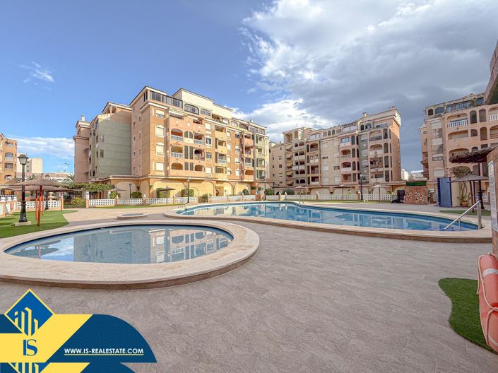 Image No.3-Appartement de 2 chambres à vendre à Torrevieja