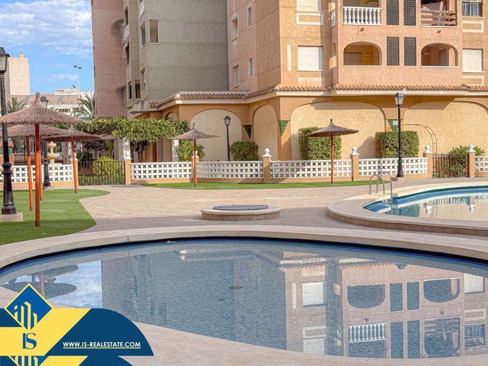 Image No.4-Appartement de 2 chambres à vendre à Torrevieja