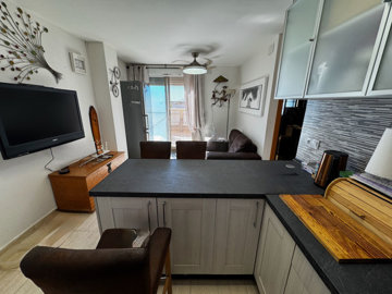 o1j8qtv4cv11cv10mlglk1c4tbu72a