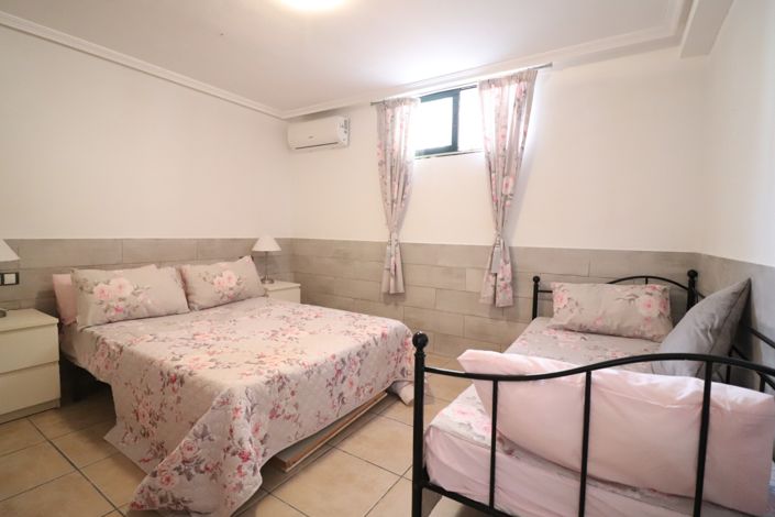 Image No.18-Villa de 5 chambres à vendre à Algorfa