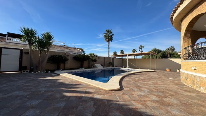 Image No.21-3 Bed Villa for sale