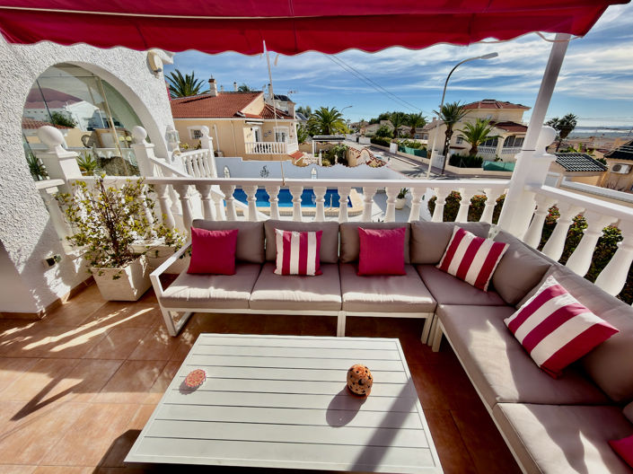 Image No.12-4 Bed Villa for sale