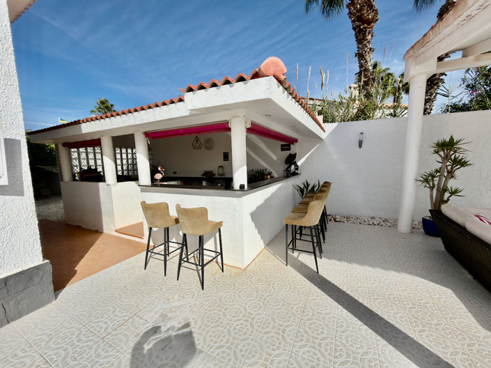 Image No.26-4 Bed Villa for sale