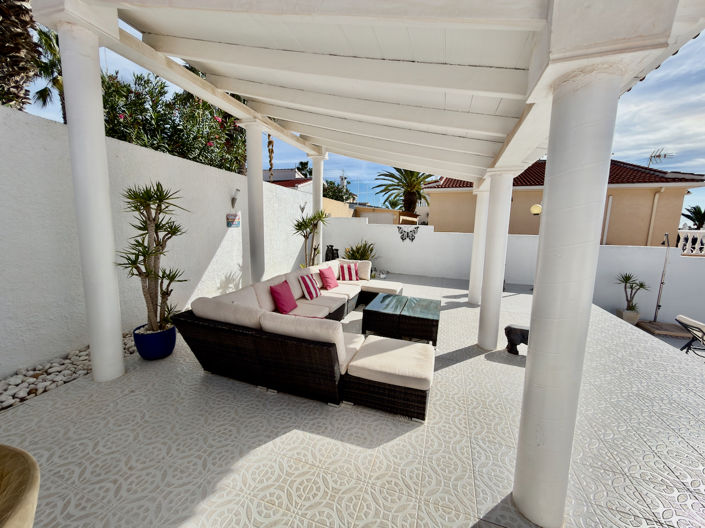 Image No.29-4 Bed Villa for sale