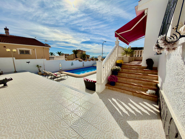 Image No.30-4 Bed Villa for sale