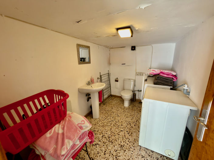 Image No.38-4 Bed Villa for sale