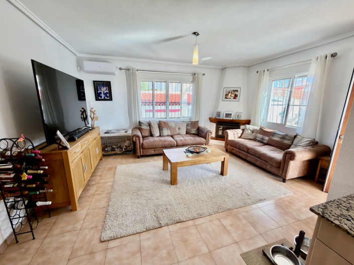 Image No.5-4 Bed Villa for sale