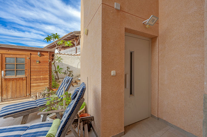 Image No.19-2 Bed Villa for sale