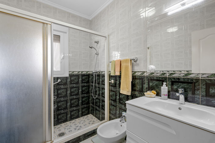 Image No.9-2 Bed Villa for sale