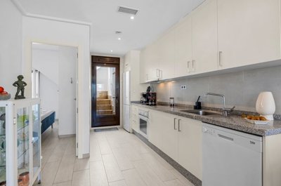 o1j9mt3cvubs21beu1roo6cl1d1r3f