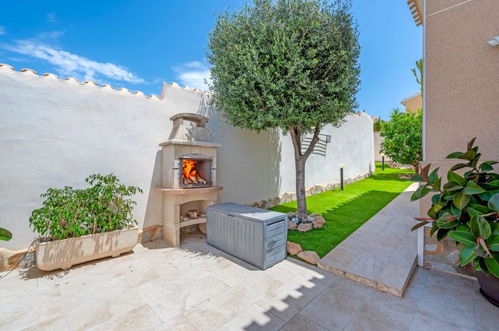 Image No.40-3 Bed Villa for sale