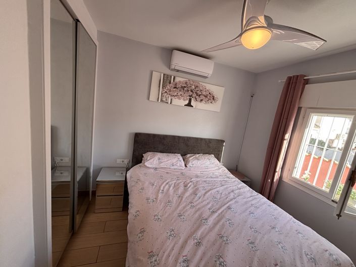 Image No.17-5 Bed Villa for sale