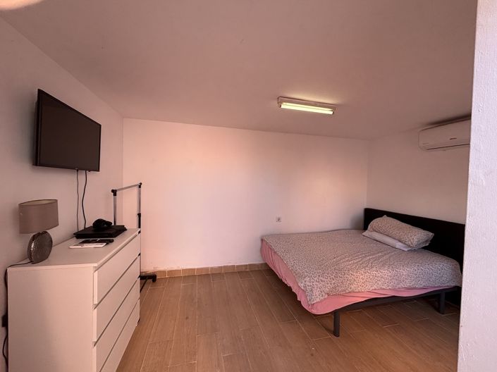 Image No.38-5 Bed Villa for sale