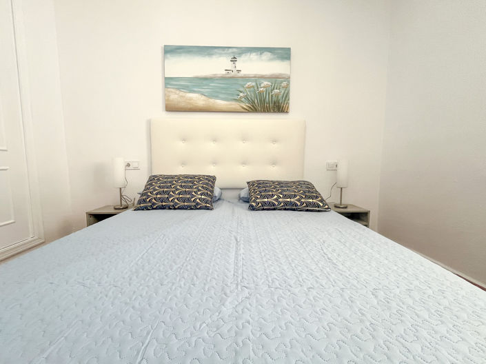 Image No.19-2 Bed Apartment for sale