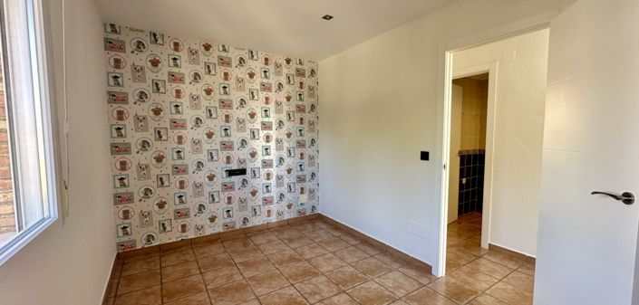 Image No.10-4 Bed Villa for sale