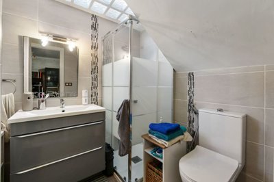 o1j8tdddpoh6q1hnt1jb915fcok632