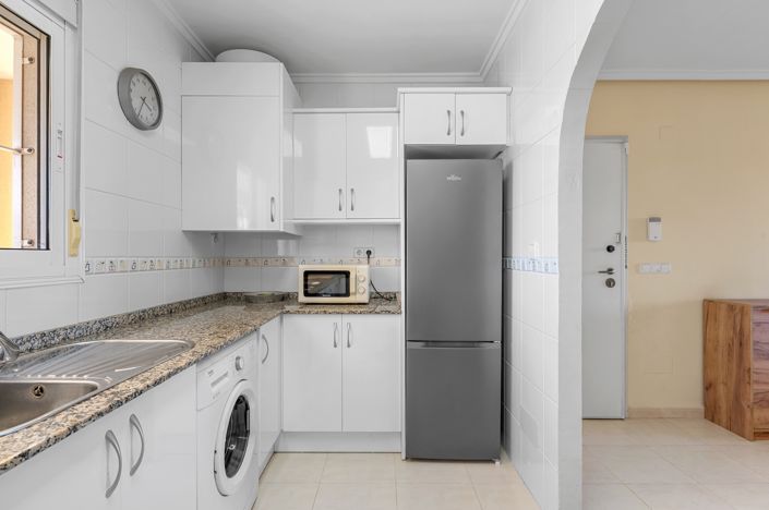 Image No.12-2 Bed Apartment for sale