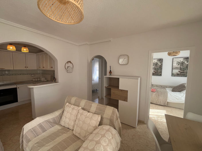 Image No.17-3 Bed Property for sale