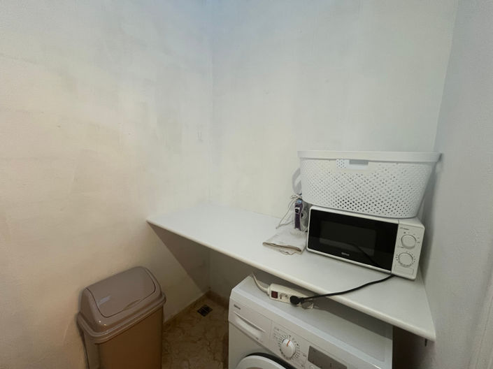 Image No.21-3 Bed Property for sale