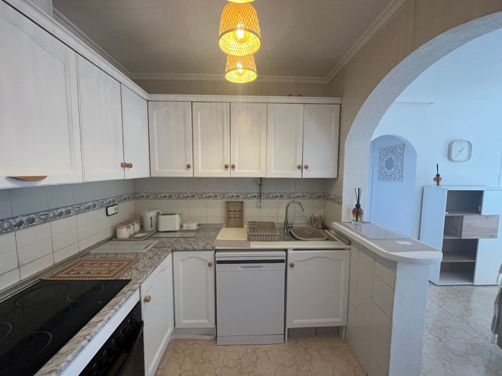 Image No.4-3 Bed Property for sale