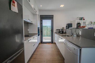 o1jaj0ma8s1eb21vos10ts14ou1eb831