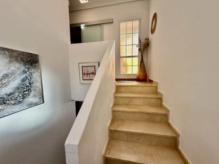 Image No.13-3 Bed Villa for sale