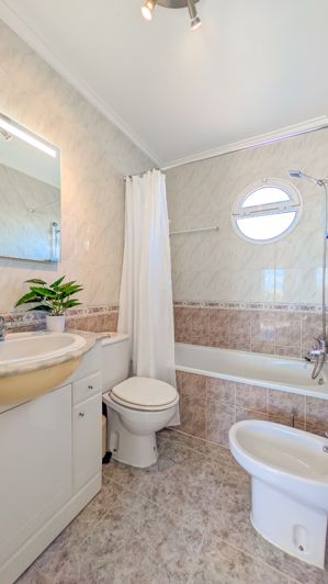 Image No.41-3 Bed Apartment for sale