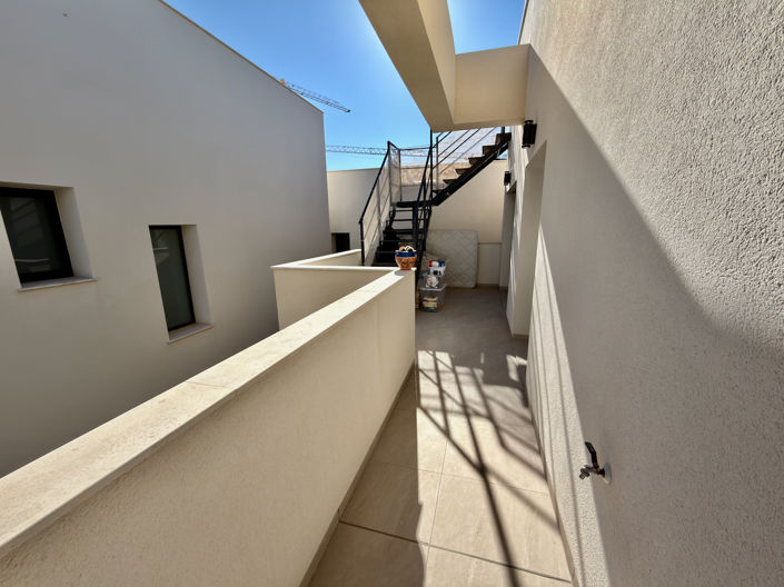 Image No.22-3 Bed Villa for sale