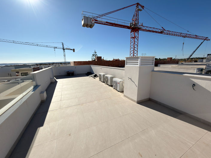 Image No.23-3 Bed Villa for sale