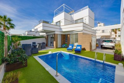3 Bed Villa for sale