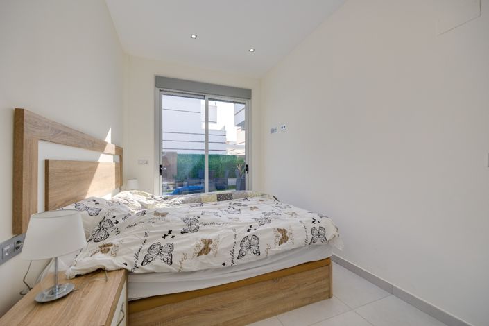 Image No.23-3 Bed Villa for sale