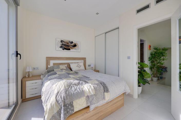 Image No.32-3 Bed Villa for sale