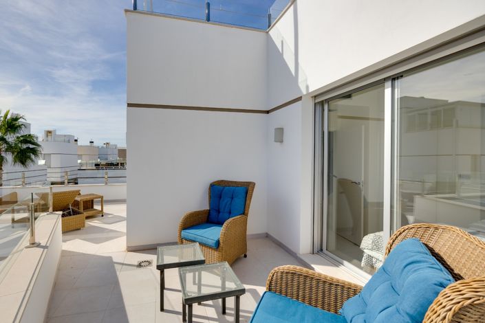 Image No.39-3 Bed Villa for sale