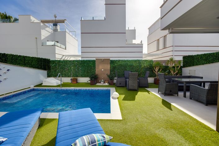 Image No.4-3 Bed Villa for sale