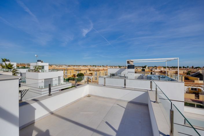 Image No.50-3 Bed Villa for sale