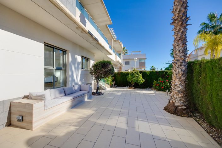 Image No.13-3 Bed Apartment for sale