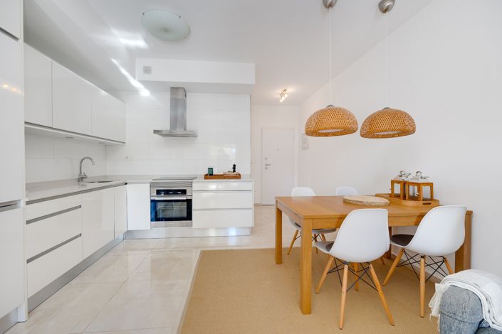 Image No.23-3 Bed Apartment for sale