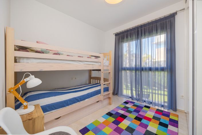 Image No.35-3 Bed Apartment for sale