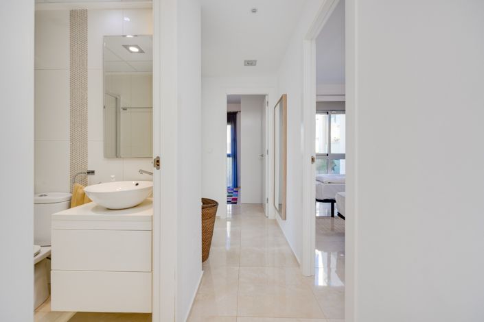 Image No.39-3 Bed Apartment for sale