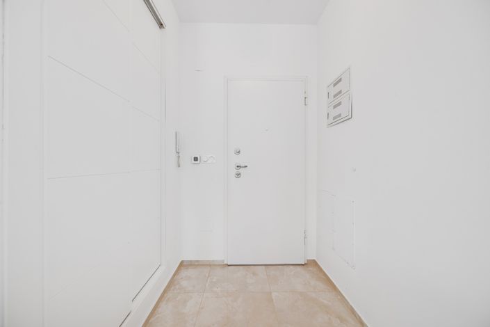 Image No.45-3 Bed Apartment for sale