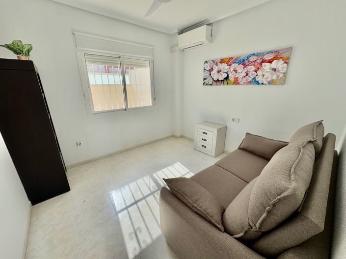 Image No.10-3 Bed Villa for sale