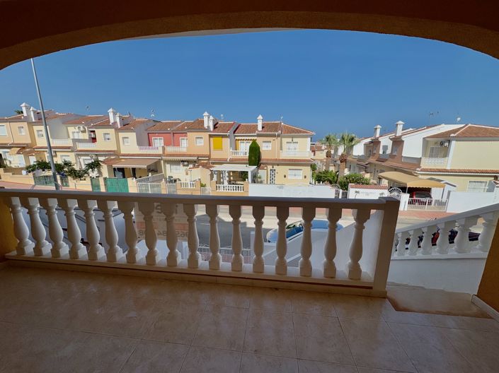 Image No.12-3 Bed Villa for sale