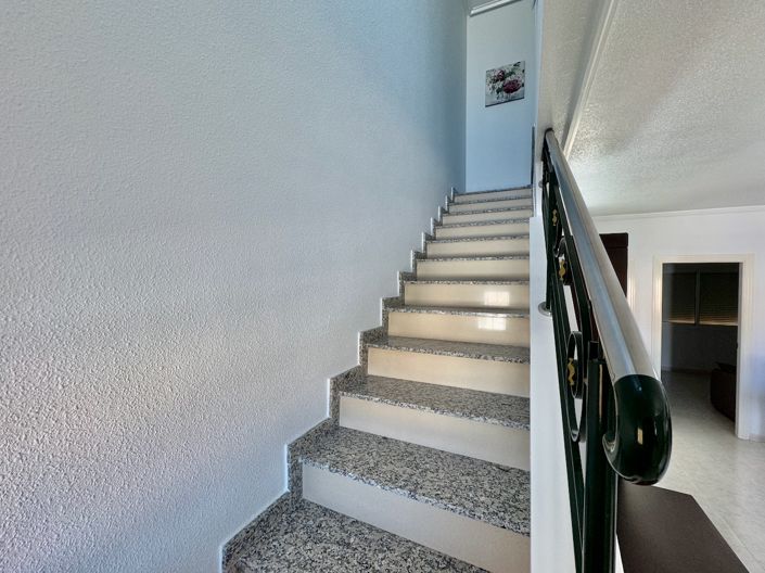 Image No.13-3 Bed Villa for sale