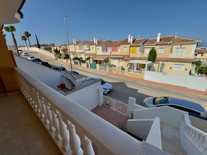 Image No.19-3 Bed Villa for sale